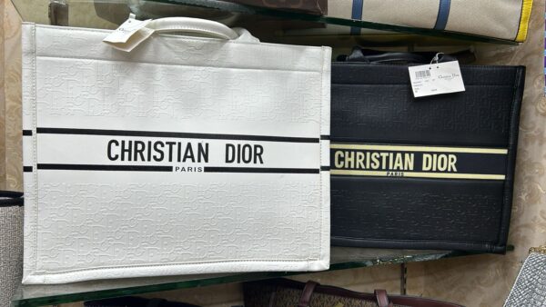 Christian Dior Paris